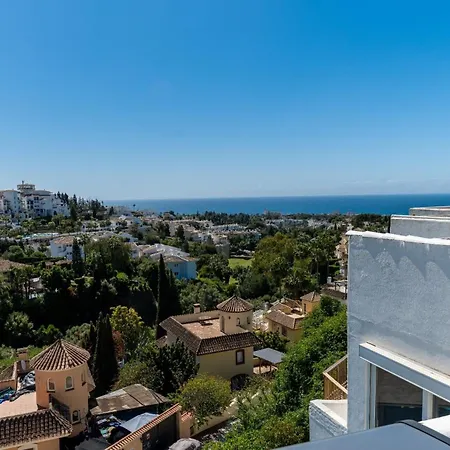 Cozy 3-bedroom Townhouse In Calahonda MIJAS COSTA