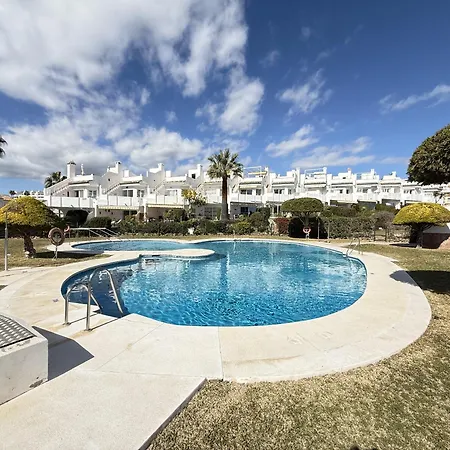 Cozy 3-bedroom Townhouse In Calahonda Chalet MIJAS COSTA